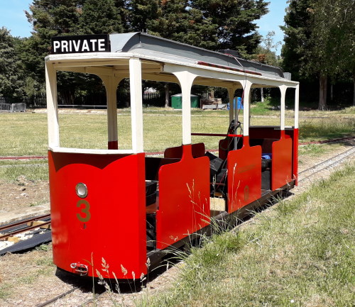 Red Tram